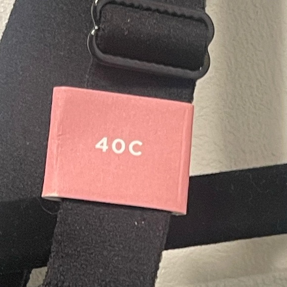 NWT NWOT 2 Cacique Bras size 40C - Picture 5 of 7